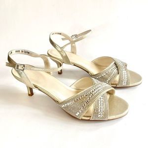 David’s Bridal Dylan Strappy Heel Shoe Champagne NWT New In Box Size 9